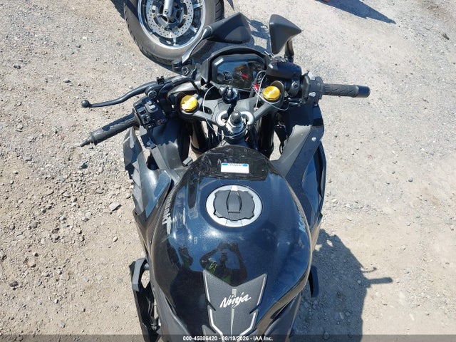 45886420 :رقم المزاد ، ML5ZXCP10SDA42647 vin ، 2025 Kawasaki Zx400 P مزاد بيع