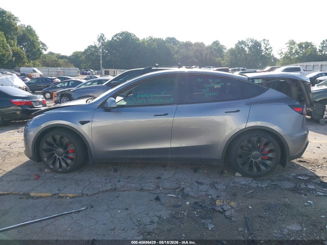 7SAYGDEF9SA338715 Tesla Model Y Performance Dual Motor All-wheel Drive