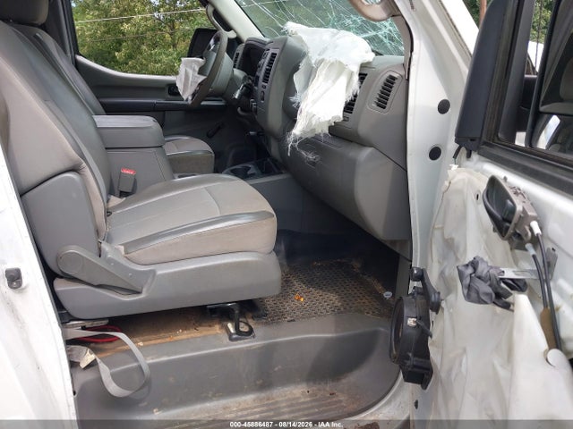 45886487 :رقم المزاد ، 1N6AF0LX5DN104906 vin ، 2013 Nissan Nv Cargo Nv3500 Hd S V8 مزاد بيع