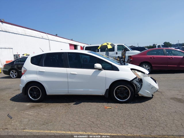 Продажа на аукционе авто 2012 Honda Fit, vin: JHMGE8H35CC024633, номер лота: 45886493