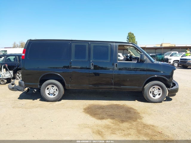 1GCWGAFP2P1221748 Chevrolet Express Cargo Rwd 2500 Regular Wheelbase Wt