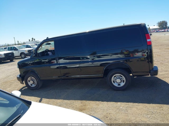 1GCWGAFP2P1221748 Chevrolet Express Cargo Rwd 2500 Regular Wheelbase Wt