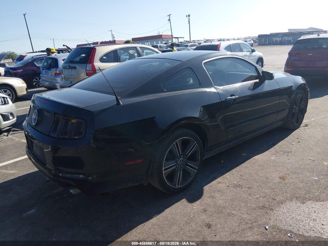 2013 Ford Mustang V6 მანქანა იყიდება აუქციონზე, vin: 1ZVBP8AM8D5263220, აუქციონის ნომერი: 45886617