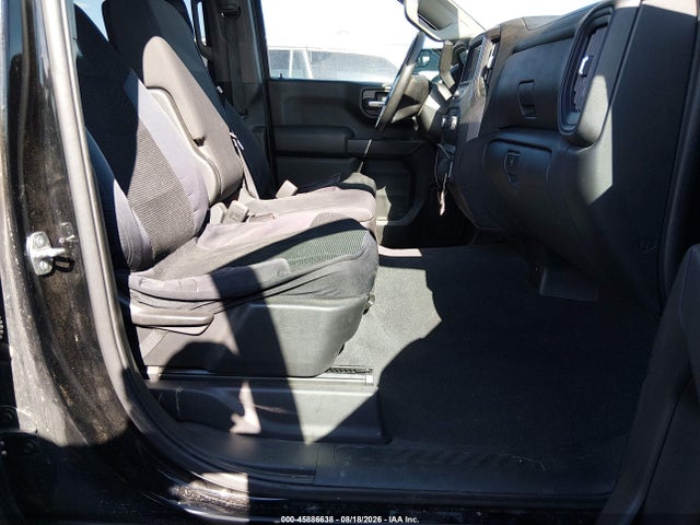 Продажа на аукционе авто 2022 Chevrolet Silverado 1500 4wd  Short Bed Custom, vin: 1GCPDBEK5NZ593057, номер лота: 45886638
