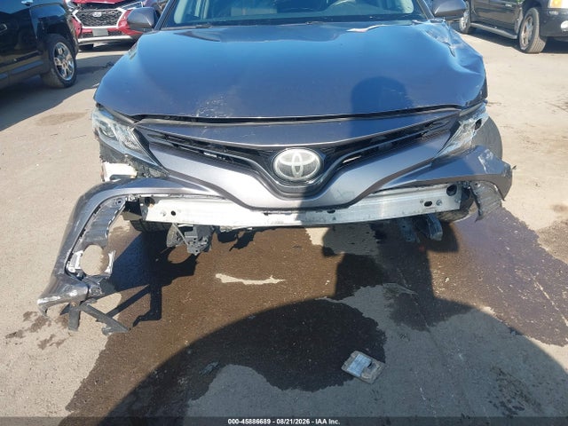 2018 Toyota Camry Le მანქანა იყიდება აუქციონზე, vin: 4T1B11HKXJU511299, აუქციონის ნომერი: 45886689