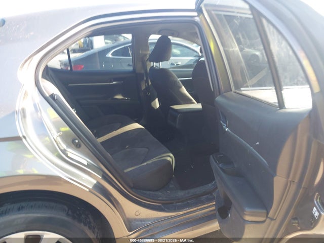 2018 Toyota Camry Le მანქანა იყიდება აუქციონზე, vin: 4T1B11HKXJU511299, აუქციონის ნომერი: 45886689