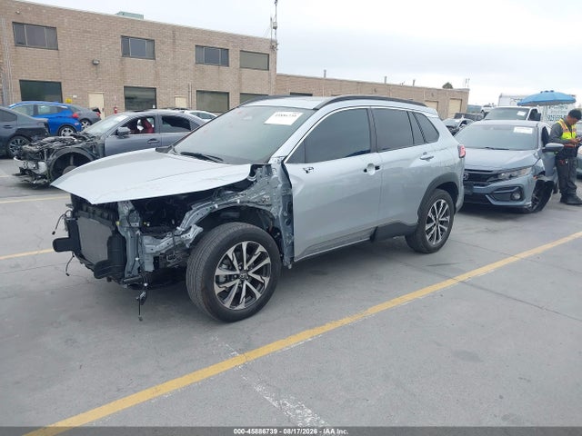 Toyota Corolla Cross Xle 2024 7MUDAABG7RV080153 Image 2
