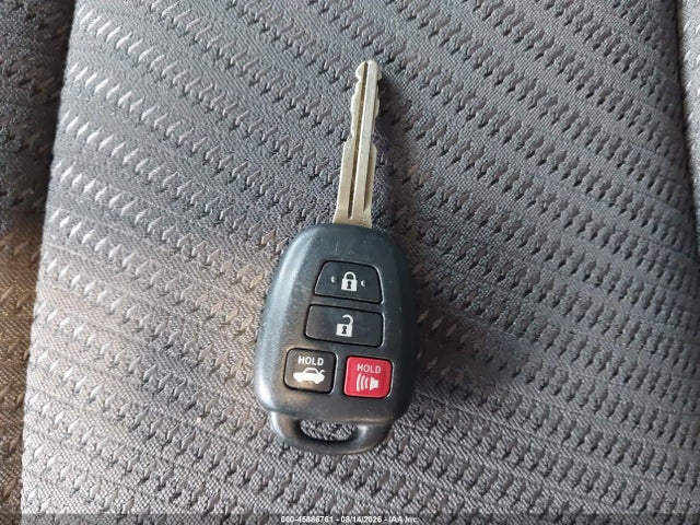 Продажа на аукционе авто 2016 Toyota Camry Le, vin: 4T4BF1FK3GR550951, номер лота: 45886761