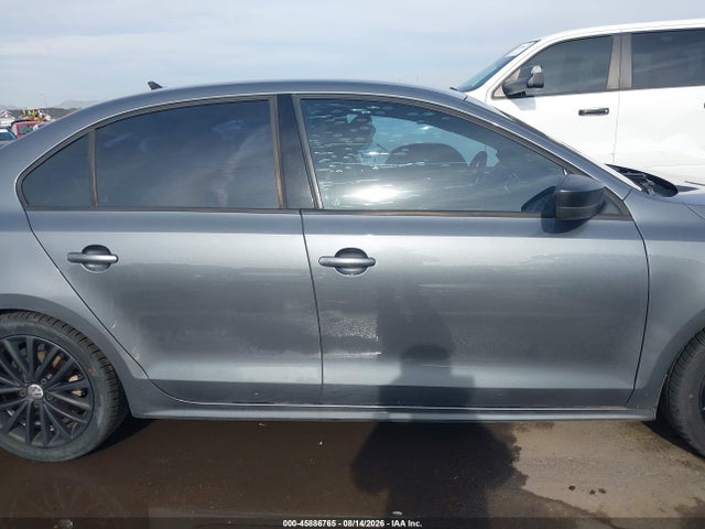 3VWD17AJ6HM285095 Volkswagen Jetta 1.8t Sport