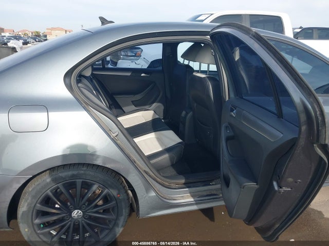 3VWD17AJ6HM285095 Volkswagen Jetta 1.8t Sport