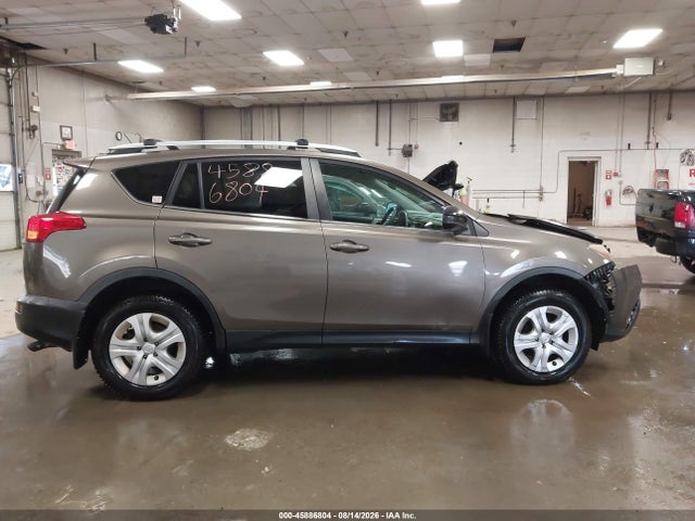 Продажа на аукционе авто 2015 Toyota Rav4 Le, vin: 2T3BFREV4FW242763, номер лота: 45886804