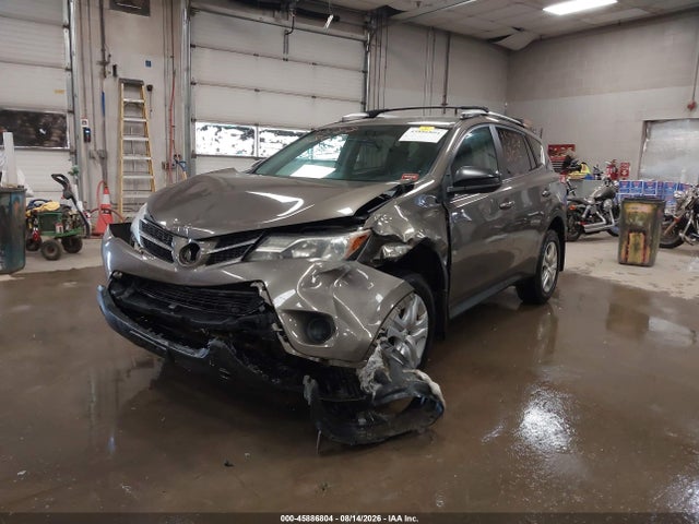 Продажа на аукционе авто 2015 Toyota Rav4 Le, vin: 2T3BFREV4FW242763, номер лота: 45886804