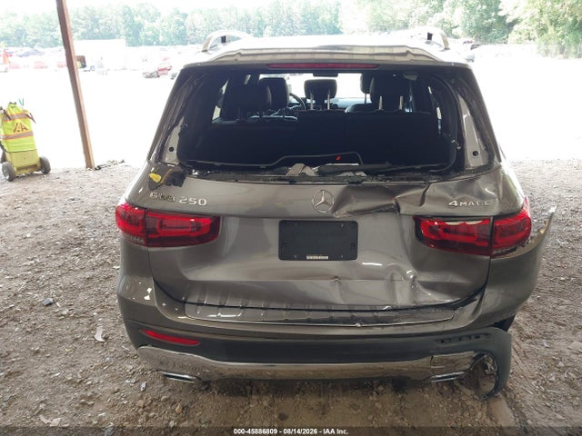 2021 Mercedes-benz Glb 250 4matic მანქანა იყიდება აუქციონზე, vin: W1N4M4HB2MW151873, აუქციონის ნომერი: 45886809