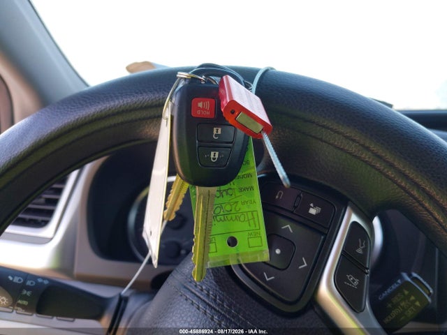Toyota Highlander Le 2019 5TDZARFH1KS049309 Image 11
