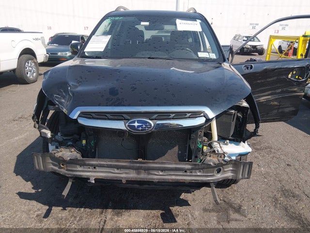 Subaru Forester 2.5i Premium 2018 JF2SJAEC2JH575204 Image 6