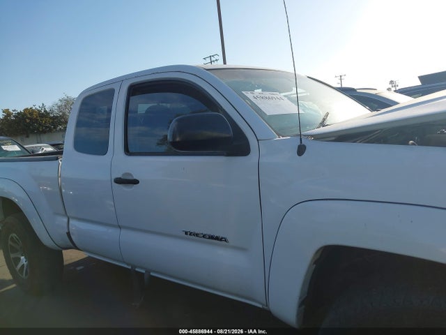 5TFTX4GN5EX036749 Toyota Tacoma Prerunner