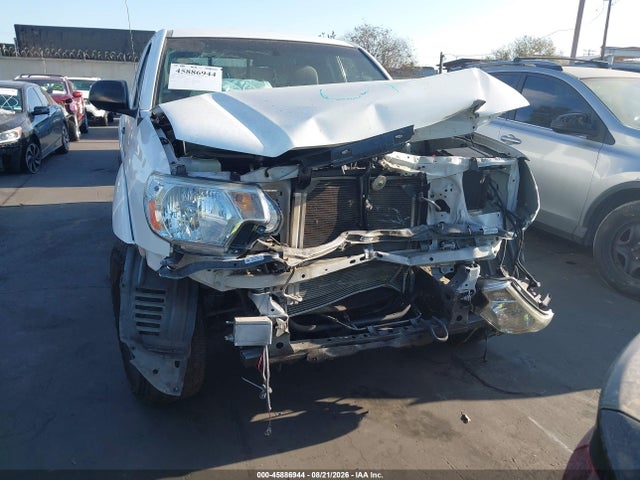 5TFTX4GN5EX036749 Toyota Tacoma Prerunner