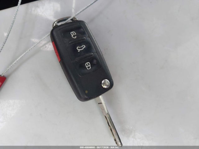 Продаж на аукціоні авто 2010 Volkswagen Tiguan Wolfsburg Edition, vin: WVGAV7AX6AW002288, номер лоту: 45886980