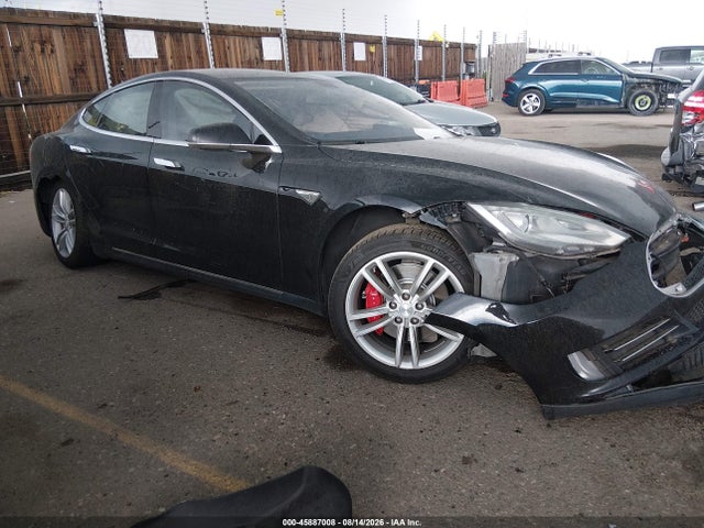 2014 Tesla Model S P85 მანქანა იყიდება აუქციონზე, vin: 5YJSA1H1XEFP45730, აუქციონის ნომერი: 45887008