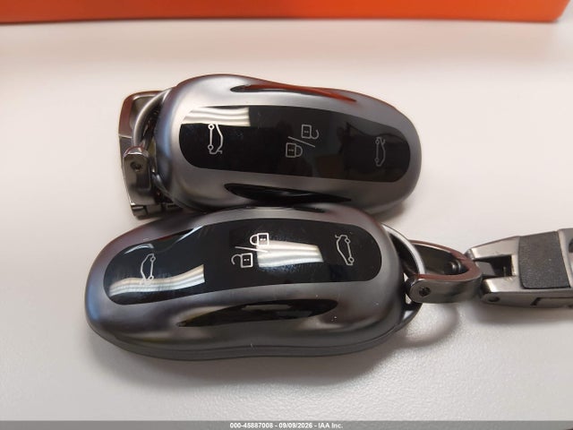Продажа на аукционе авто 2014 Tesla Model S P85, vin: 5YJSA1H1XEFP45730, номер лота: 45887008