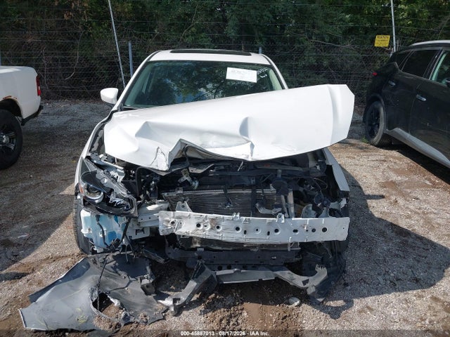 Продаж на аукціоні авто 2018 Mazda Mazda3 Touring, vin: 3MZBN1V38JM211185, номер лоту: 45887013