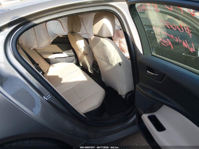 Продажа на аукционе авто 2017 Jaguar Xe 25t Premium, vin: SAJAD4BG2HA964469, номер лота: 45887037