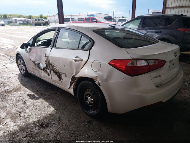 Продаж на аукціоні авто 2015 Kia Forte Lx, vin: KNAFX4A68F5360027, номер лоту: 45887040