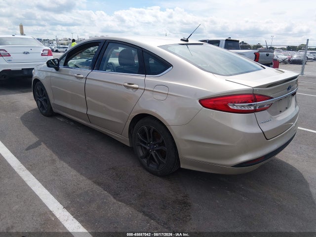 Продажа на аукционе авто 2018 Ford Fusion S, vin: 3FA6P0G72JR136551, номер лота: 45887042