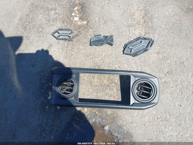 45887079 :رقم المزاد ، 3TMCZ5AN0KM258013 vin ، 2019 Toyota Tacoma Sr V6 مزاد بيع
