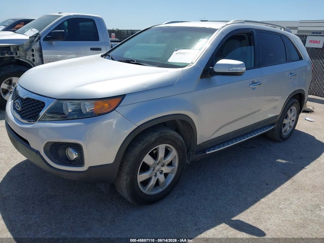 45887110 :رقم المزاد ، 5XYKT3A65DG407638 vin ، 2013 Kia Sorento Lx مزاد بيع