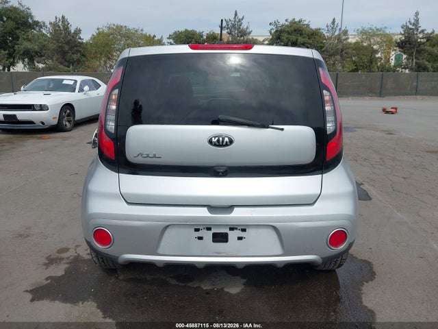 KIA SOUL + 2018 KNDJP3A55J7608553 Image 16
