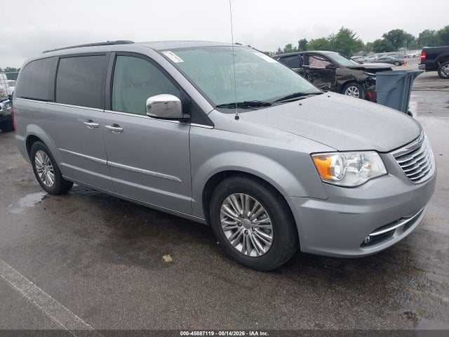 Продаж на аукціоні авто 2015 Chrysler Town & Country Touring-l, vin: 2C4RC1CG6FR742947, номер лоту: 45887119