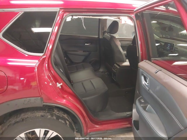 45887142 :رقم المزاد ، 5N1BT3BB8PC939028 vin ، 2023 Nissan Rogue Sv Intelligent Awd مزاد بيع