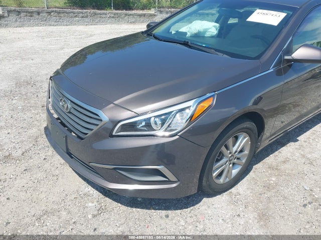 Продажа на аукционе авто 2017 Hyundai Sonata Se, vin: 5NPE24AF9HH463327, номер лота: 45887153