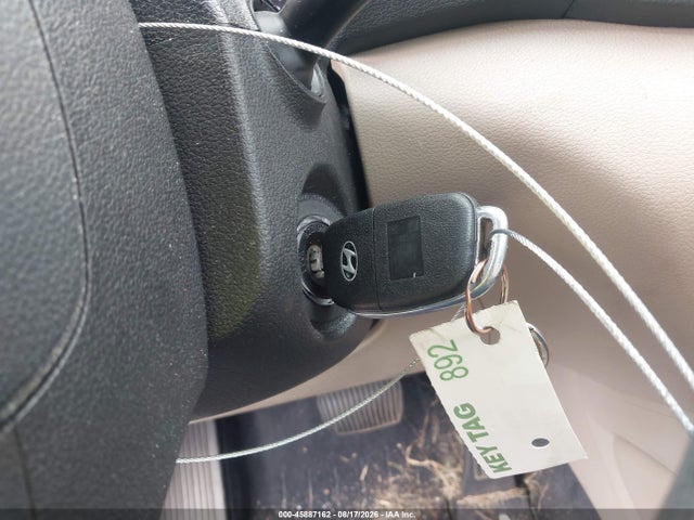 Продажа на аукционе авто 2017 Hyundai Tucson Se, vin: KM8J33A44HU535895, номер лота: 45887162