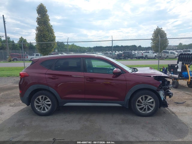 Продажа на аукционе авто 2017 Hyundai Tucson Se, vin: KM8J33A44HU535895, номер лота: 45887162