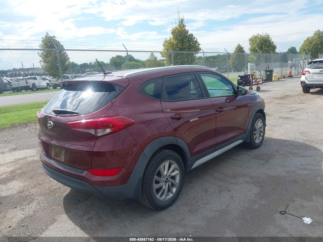 Продажа на аукционе авто 2017 Hyundai Tucson Se, vin: KM8J33A44HU535895, номер лота: 45887162