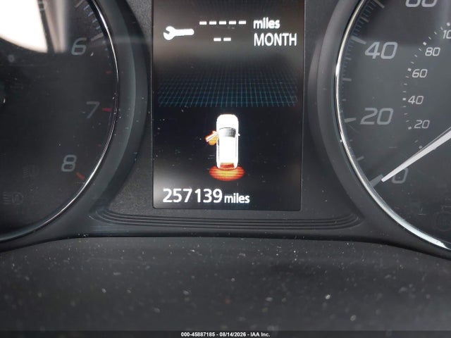 2017 Mitsubishi Outlander Se მანქანა იყიდება აუქციონზე, vin: JA4AZ3A39HZ057125, აუქციონის ნომერი: 45887185
