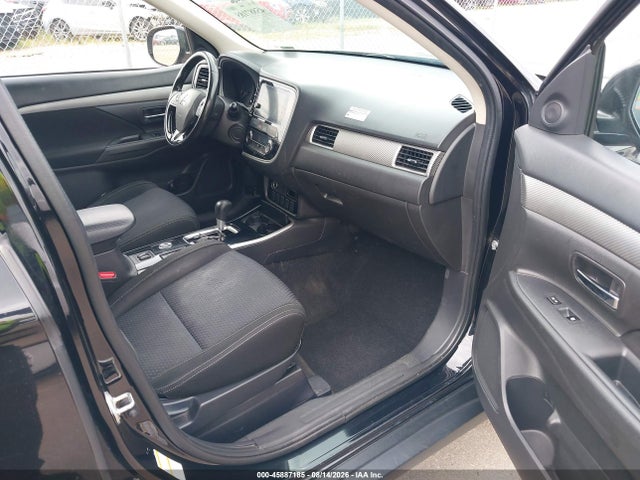 2017 Mitsubishi Outlander Se მანქანა იყიდება აუქციონზე, vin: JA4AZ3A39HZ057125, აუქციონის ნომერი: 45887185
