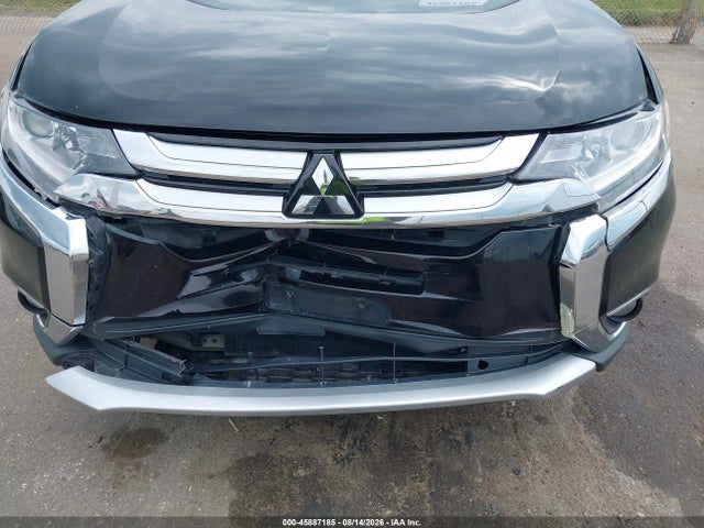 2017 Mitsubishi Outlander Se მანქანა იყიდება აუქციონზე, vin: JA4AZ3A39HZ057125, აუქციონის ნომერი: 45887185
