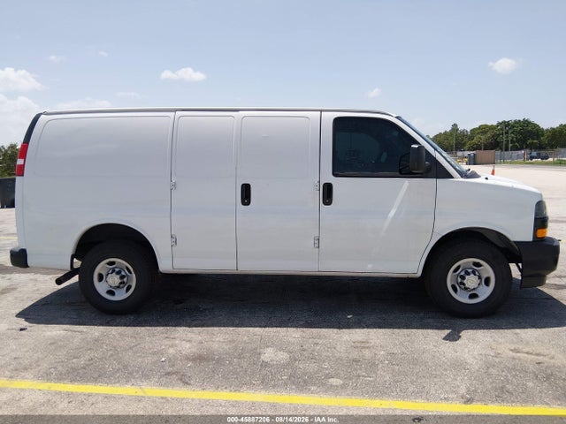 Продажа на аукционе авто 2021 Chevrolet Express Cargo Rwd 2500 Regular Wheelbase Wt, vin: 1GCWGAFP9M1145697, номер лота: 45887206
