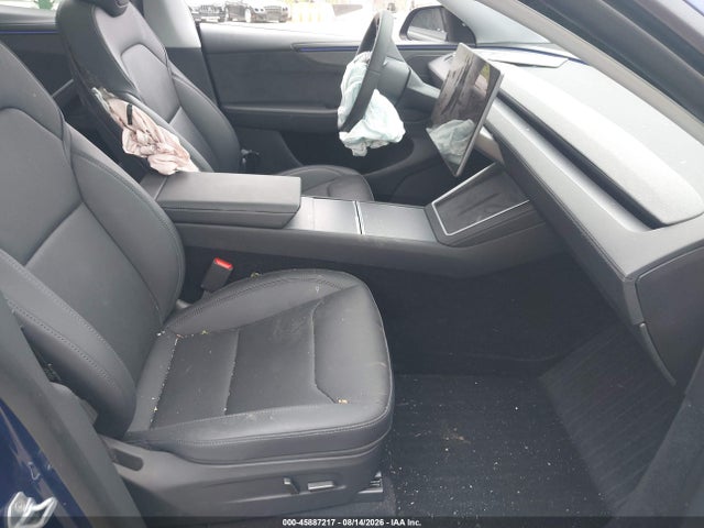 Продаж на аукціоні авто 2026 Tesla Model Y All-wheel Drive/long Range Launch Series/premium All-wheel Drive, vin: 7SAYGDEE5TF449290, номер лоту: 45887217