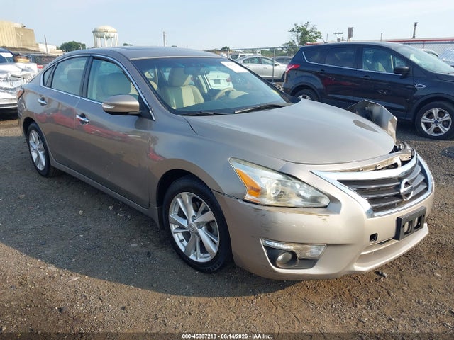 Продажа на аукционе авто 2015 Nissan Altima 2.5 Sl, vin: 1N4AL3AP2FC232010, номер лота: 45887218
