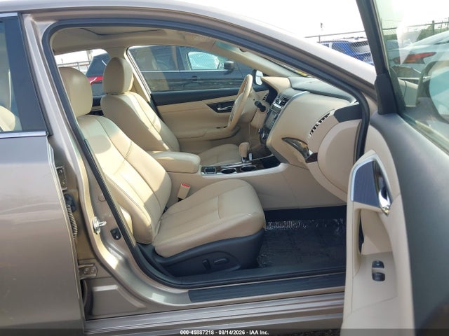 Продажа на аукционе авто 2015 Nissan Altima 2.5 Sl, vin: 1N4AL3AP2FC232010, номер лота: 45887218