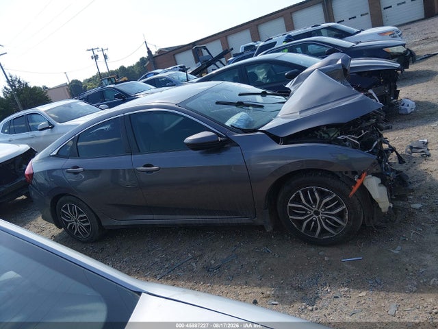 Продажа на аукционе авто 2017 Honda Civic Lx, vin: 19XFC2F50HE020896, номер лота: 45887227