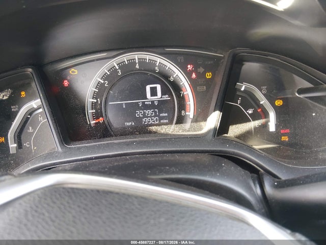 Продажа на аукционе авто 2017 Honda Civic Lx, vin: 19XFC2F50HE020896, номер лота: 45887227