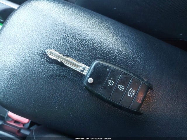 45887234 :رقم المزاد ، KNAFK4A66G5567497 vin ، 2016 Kia Forte Lx مزاد بيع