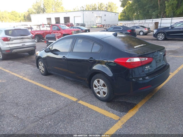 45887234 :رقم المزاد ، KNAFK4A66G5567497 vin ، 2016 Kia Forte Lx مزاد بيع