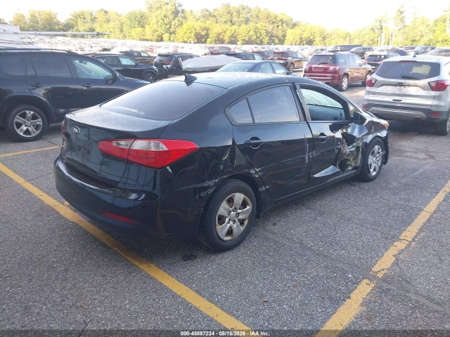 45887234 :رقم المزاد ، KNAFK4A66G5567497 vin ، 2016 Kia Forte Lx مزاد بيع
