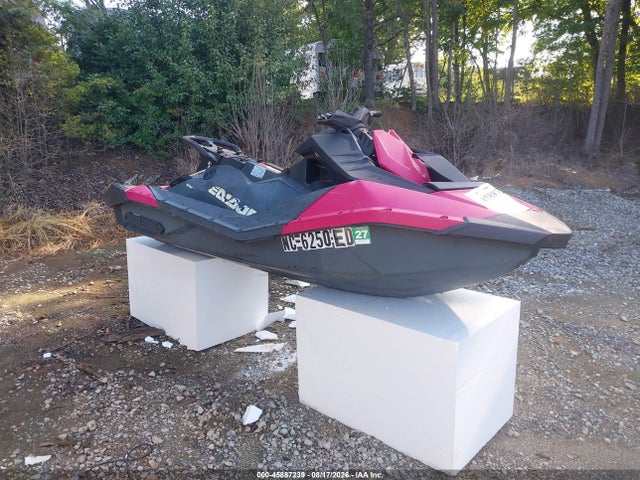 Aukcja sprzedaży 2015 Seadoo Spark, vin: YDV54549C515, numer aukcji: 45887239